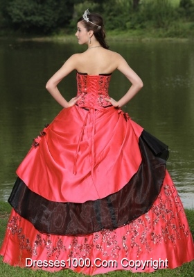 Red For 2014 Emdroidery Quinceanera Dress WithHand Made Flowers