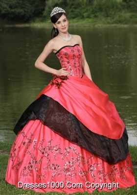 Red For 2014 Emdroidery Quinceanera Dress WithHand Made Flowers