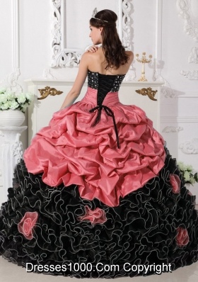 2014 Puffy Sweetheart Red and Black Quinceanera Dresses with Beading