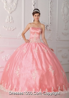 Pretty Puffy Strapless Pink Quinceanera Gown with Appliques