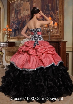 Pretty Strapless Ruffles and Pick-ups 2014 Spring Quinceanera Dresses