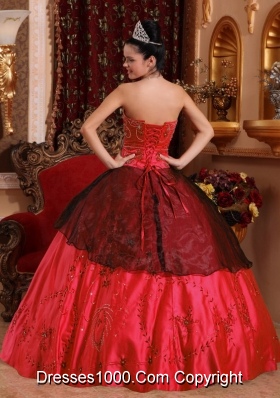 Red Puffy Sweetheart 2014 Embroidery with Beading Quinceanera Dresses