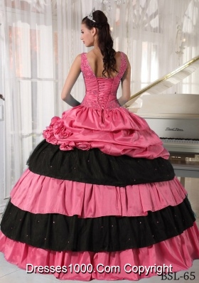 V-neck Beading Ruffles Ball Gown Red and Black Quinceanera Dresses for 2014