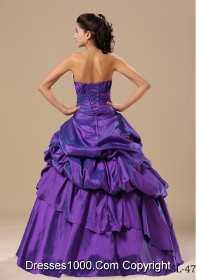 Appliques Decorate Bodice Strapless Pick-ups 2014 Quinceaneras Dress