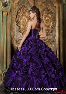 Purple Sweetheart Taffeta Quinceanera Gowns with Appliques and Pick-ups