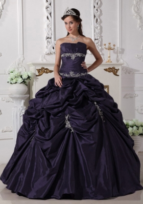 Ball Gown Strapless Appliques Quinceanera Dress with Pick-ups
