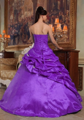 Purple Sweetheart Beading Taffeta Quinceanera Dress with Pick-ups