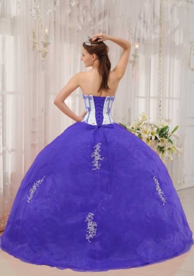 White and Purple Sweetheart Appliques Elegant Quinceanera Dress