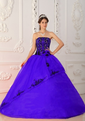 Discount Purple Princess Strapless Organza Sweet 15 Dresses