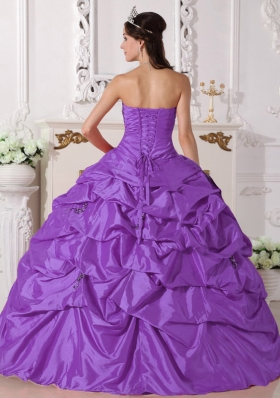 Purple Ball Gown Sweetheart Quinceanera Dress with Beading and Pick-ups