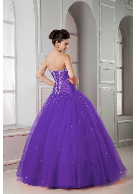 Purple Ball Gown Sweetheart Quinceanera Gown with Beading