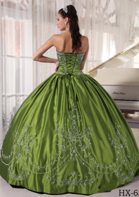 Olive Green Strapless Sweet Sixteen Dresses with Embroidery