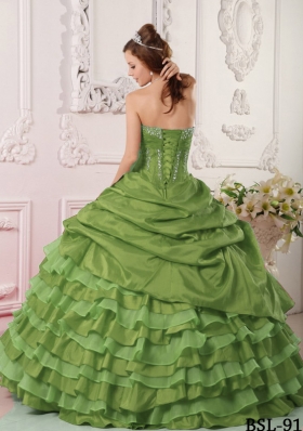 Olive Green Strapless Taffeta Sweet 15 Dresses with Beading and Layers