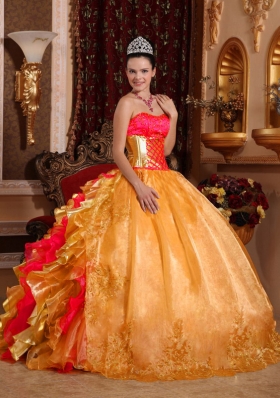 2014 Pretty Colourful Puffy Strapless Embroidery Gold Quinceanera Dress with Ruffles