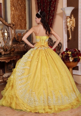 2014 Yellow Ball Gown Sweetheart Lace 2014 Quinceanera Dress with Ruffles