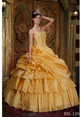 2014 Yellow Puffy Strapless Pick-ups Quinceanera Dress with Ruffled Layers