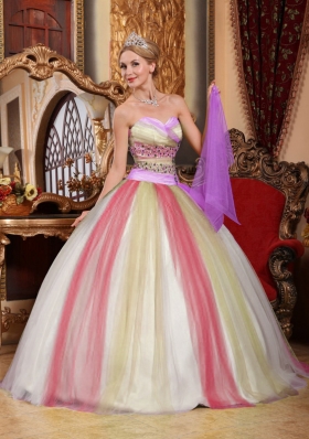 2014 Beautiful Puffy Sweetheart Beading Quinceanera Dresses