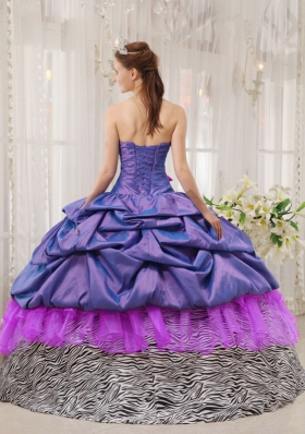 2014 Exclusive Puffy Strapless Beading Quinceanera Dresses with Pick-ups