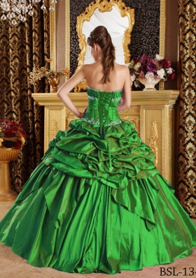 2014 Green Puffy Strapless Pick-ups Quinceanera Dress with Appliques