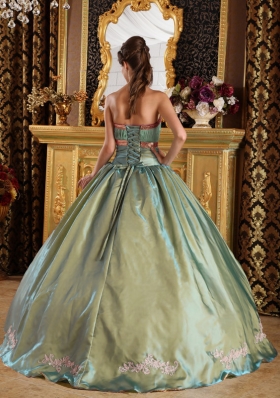 2014 Olive Green Puffy Strapless with Appliques Decorate for Quinceanera Dress