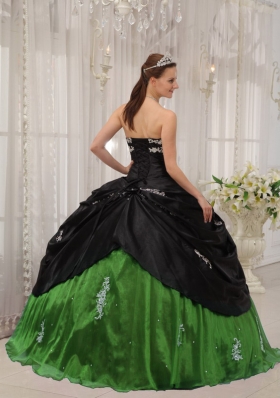 Ball Gown Strapless for 2014 Green and Black Apppliques Quinceanera Dress