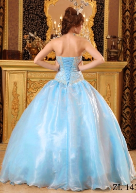 2014 New Style Puffy Strapless Beading Quinceanera Dresses with Appliques