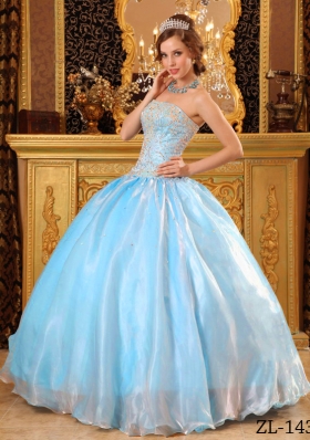 2014 New Style Puffy Strapless Beading Quinceanera Dresses with Appliques