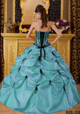 Pretty Baby Blue Puffy Strapless Embroidery for 2014 Quinceanera Dresses