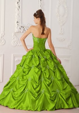 2014 Affordable Olive Green Puffy Strapless with Appliques and Beading Quinceanera Dress