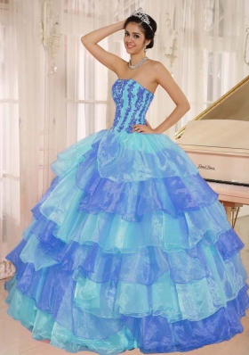 2014 Customize Ruffled Layers and Appliques Quinceanera Dresses with Strapless