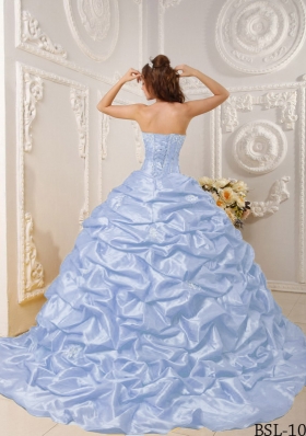 Puffy Strapless Appliques and Beading Quinceanera Dresses with Court Train