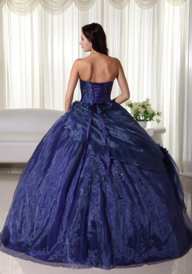 2016 Ball Gown Strapless Floor-length Quinceanera Dress with Beading