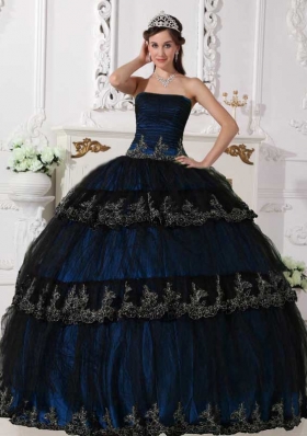 Navy Blue Puffy Appliques Navy Quinceanera Gowns with Strapless
