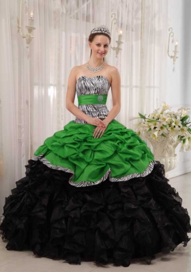 Brand New Puffy Sweetheart for 2014 Quinceanera Dress with Pick-ups