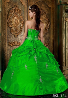 Fashionable Green Puffy Sweetheart for 2014 Appliques Quinceanera Dress with Pick-ups