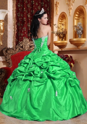 Luxurious Green Puffy Strapless for 2014 Quinceanera Dress with Pick-ups and Appliques