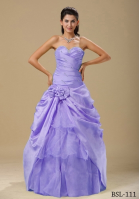 2014 Purple Ruching Bodice Quinceanera Dresses with Hand Made Folwers