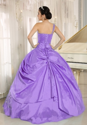 2014 Lavender Beading Quinceanera Dresses One Shoulder With Appliques