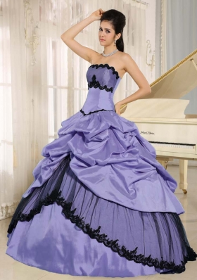 2014 Spring Pick-ups and Appliques Quinceanera Dresses For Custom Made