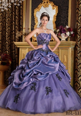 Elegant Princess Strapless 2014 Appliques Quinceanera Dresses with Pick-ups