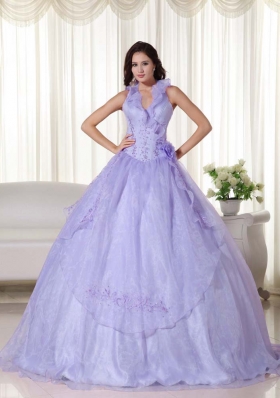 Elegant Puffy Halter Embroidery and Beading Quinceanera Dresses for 2014