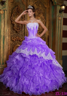 Elegant Puffy Strapless Lace Ruffles Quinceanera Dresses for 2014 Spring