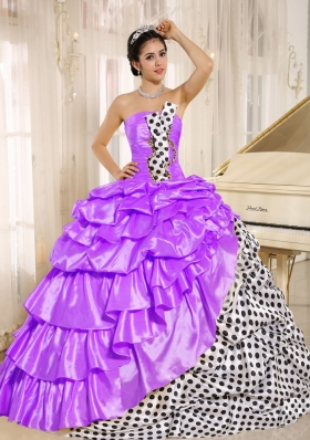 Popular Strapless 2014 Spring Quinceanera Dresses with Pick-ups