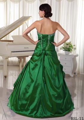 Dark Green Princess Sweetheart Quinceanea Dresses With Appliques Beading