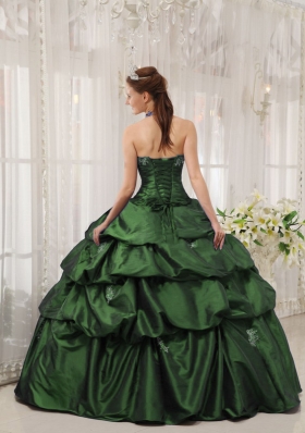 2014 Spring Dark Green Ball Gown Halter Quinceanera Dresses with Appliques