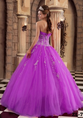 Cheap Sweetheart Organza Quinceanera Dress with Beading and Appliques