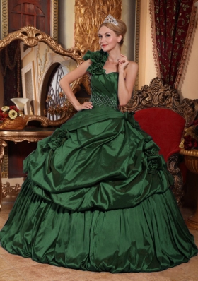 Simple Green One Shoulder Puffy Quinceanera Dresses with Beading