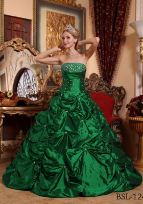 2014 Spring Green A-line Strapless Quinceanera Dresses with Beading