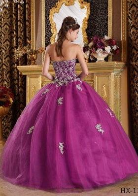 Fuchsia Sweetheart Tulle Quinceanera Gowns with White Appliques