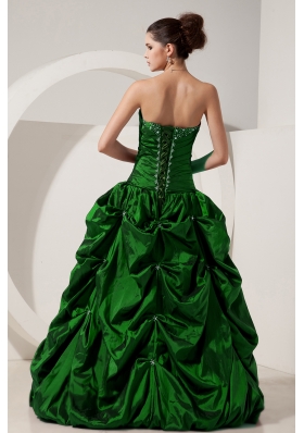 Green Princess Sweetheart Quinceanera Dresses with Taffeta Beading